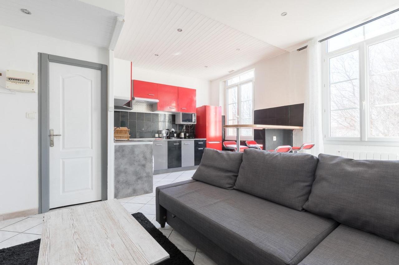 Ideally Placed To Visit Toulon + Bright Flat - Idealement Place Pour Visiter Toulon + Lumineux Exterior photo